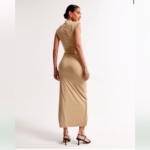 Abercrombie & Fitch Paloma Midi Dress - Picture 2 of 5